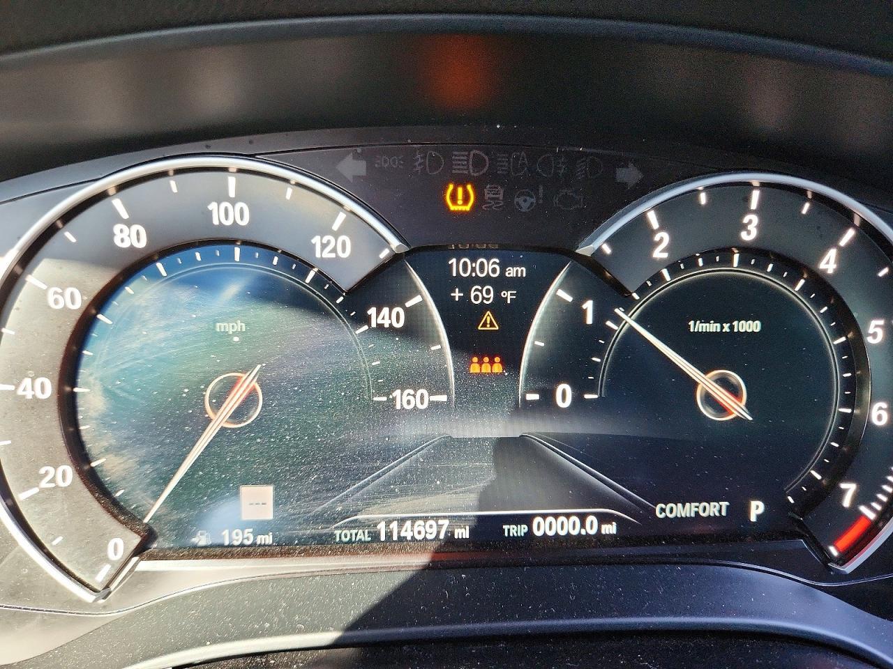 2018 BMW Seria 5 540i - zdjęcie 9