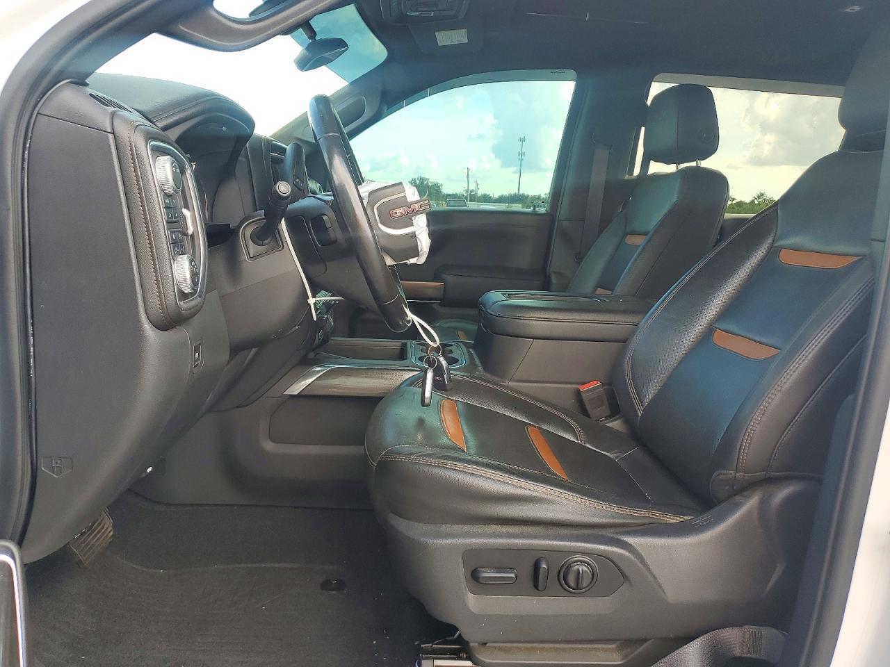 2020 GMC Sierra K1500 At4 - zdjęcie 7