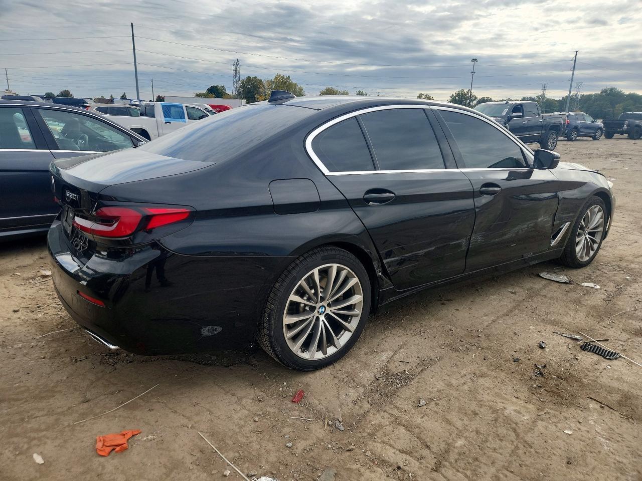2022 BMW Seria 5 530i - zdjęcie 3
