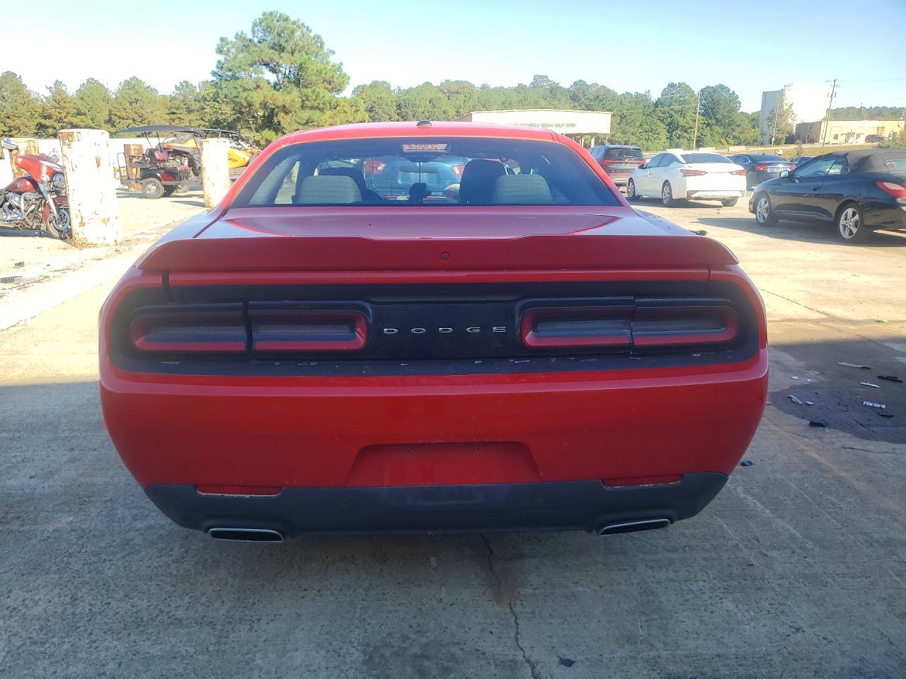2022 Dodge Challenger Gt - zdjęcie 6