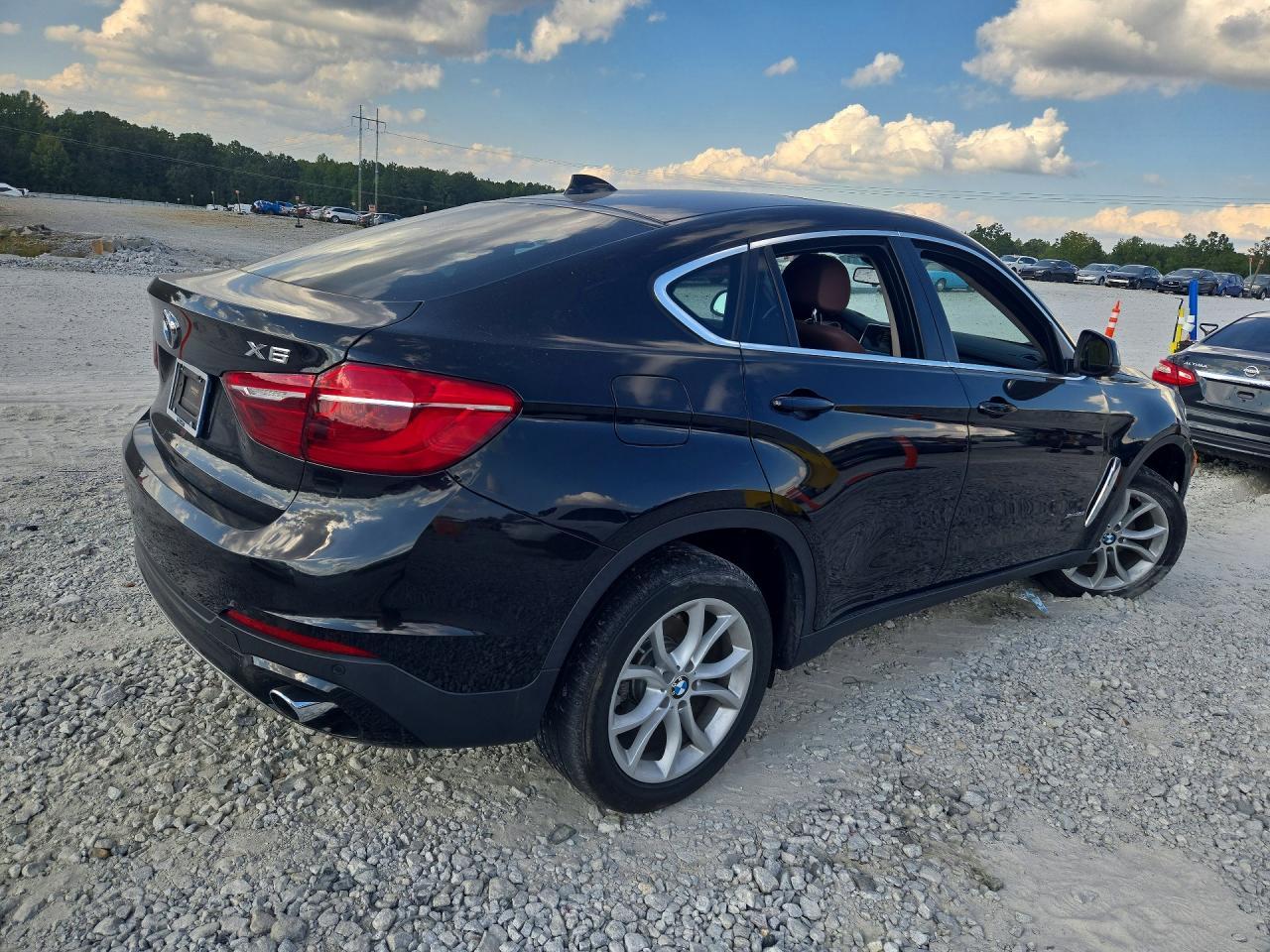 2016 BMW X6 xDrive35I - zdjęcie 3