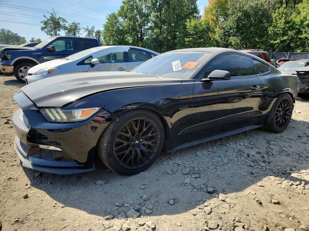 2017 Ford Mustang Gt - zdjęcie główne