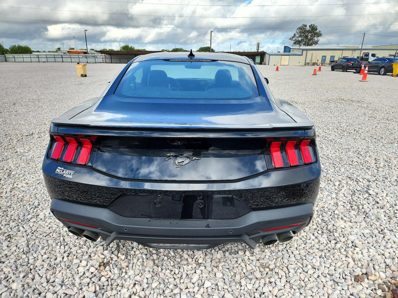2026 Ford Mustang - zdjęcie 6