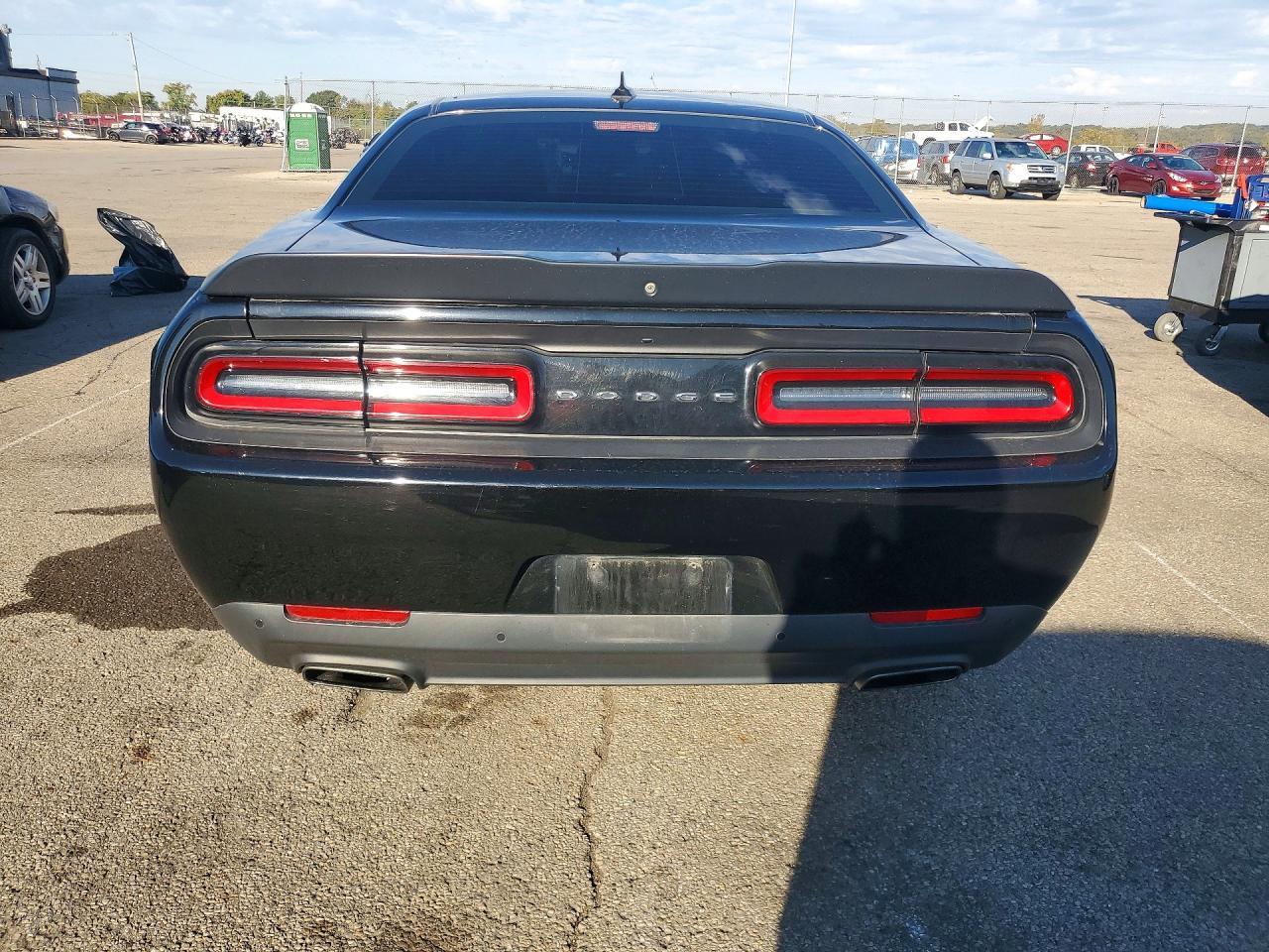 2018 Dodge Challenger Sxt - zdjęcie 6