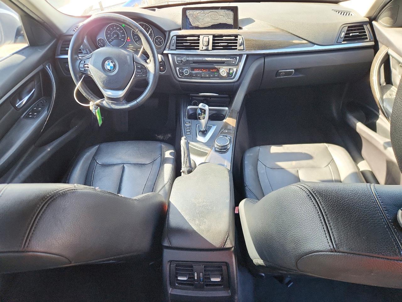 2015 BMW 328 I - zdjęcie 8