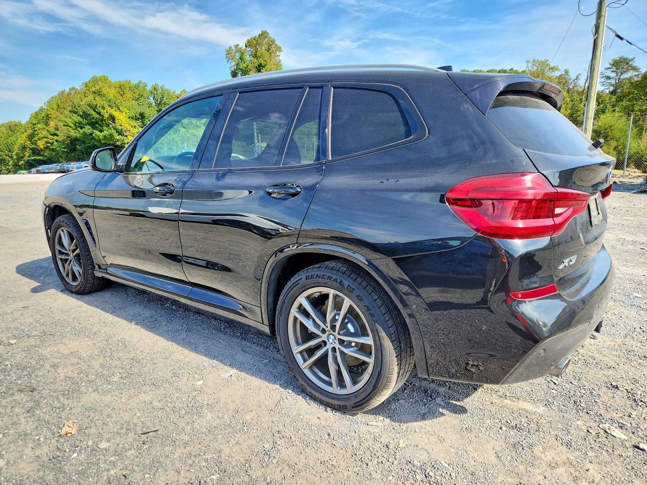 2019 BMW X3 xDrive30I - zdjęcie 2