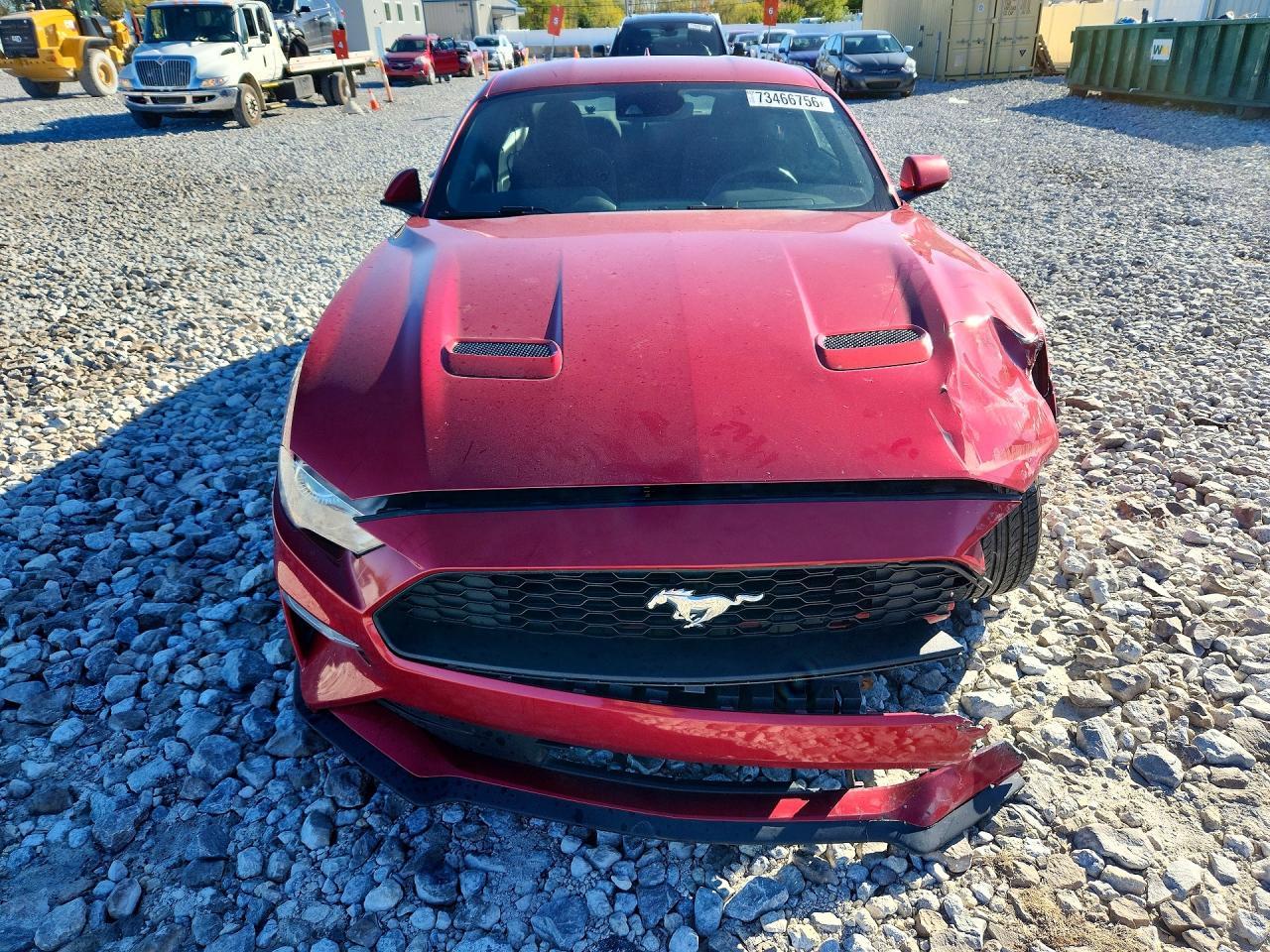 2021 Ford Mustang - zdjęcie 5