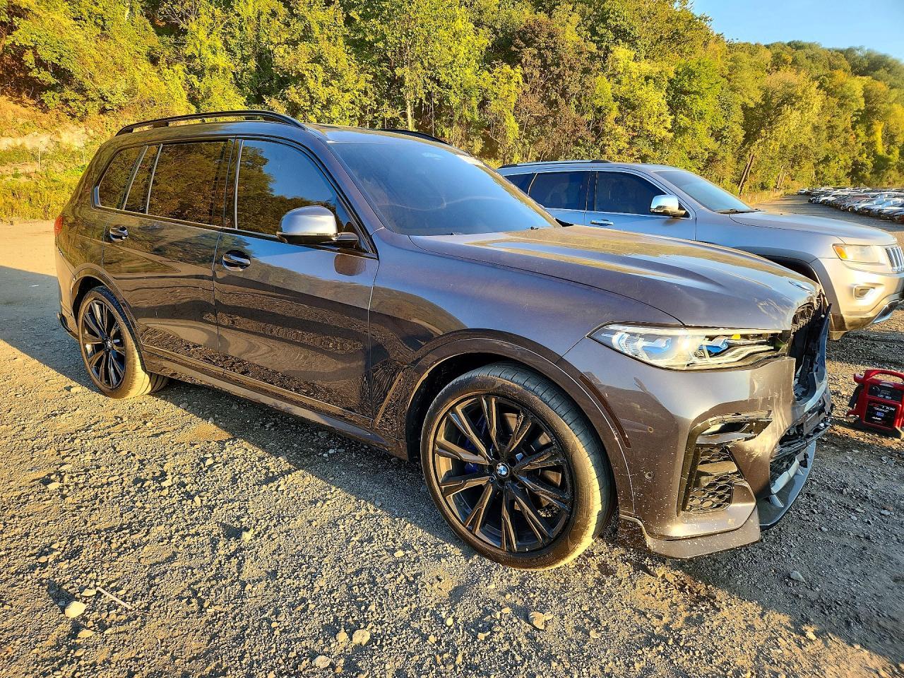 2019 BMW X7 xDrive50I - zdjęcie 4