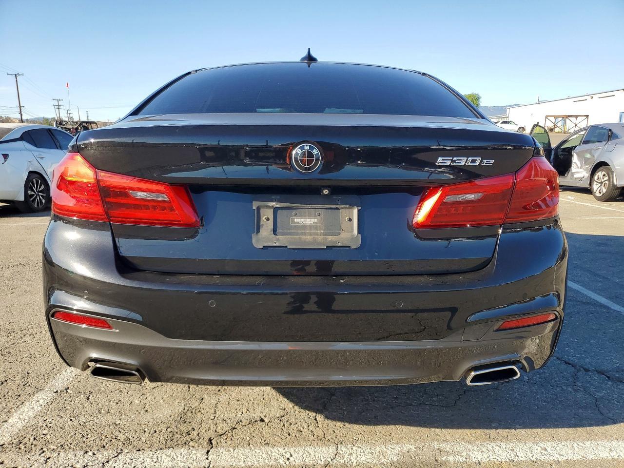 2019 BMW 530E - zdjęcie 6