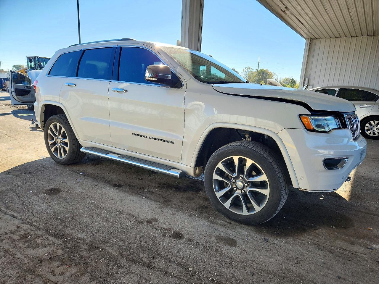 2018 Jeep Grand Cherokee Overland - zdjęcie 4