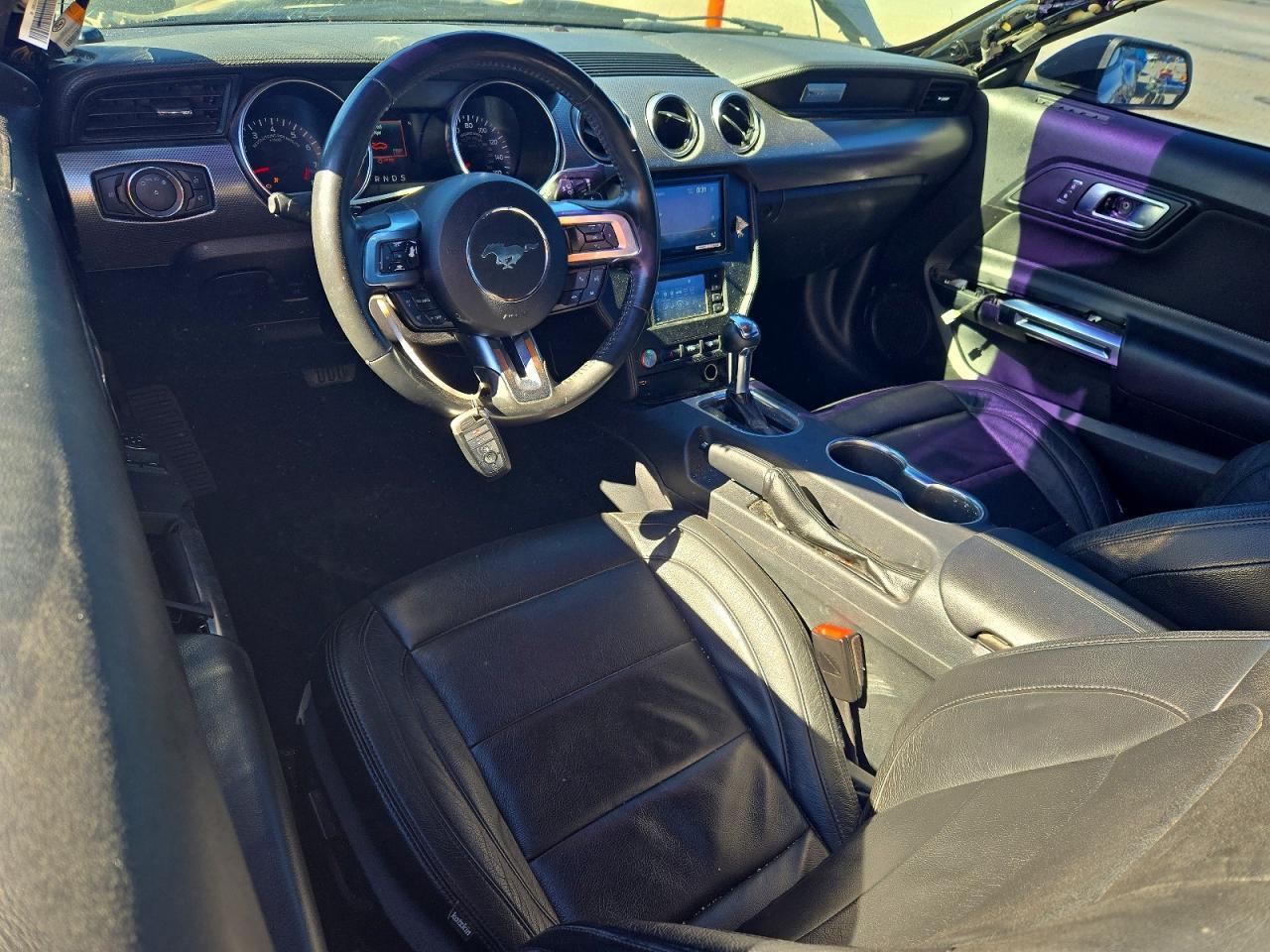 2021 Ford Mustang Gt - zdjęcie 8