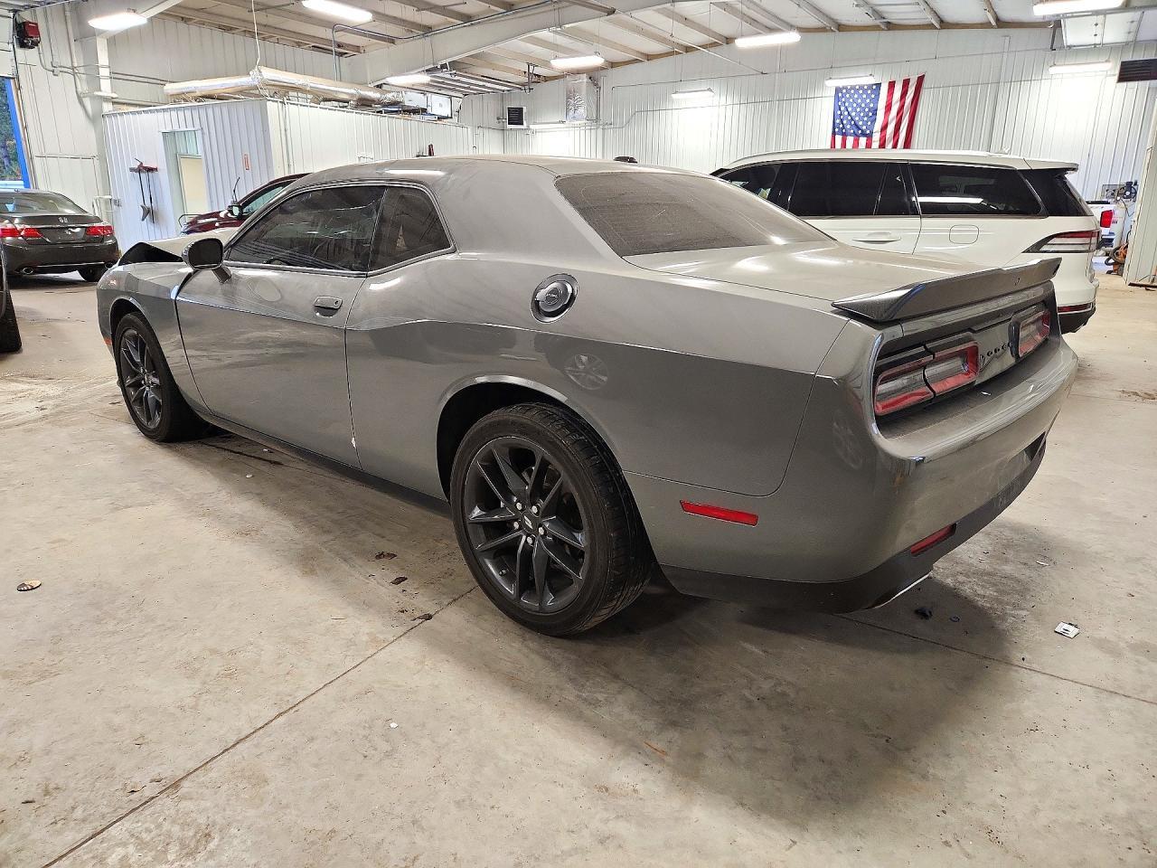 2023 Dodge Challenger Gt - zdjęcie 2
