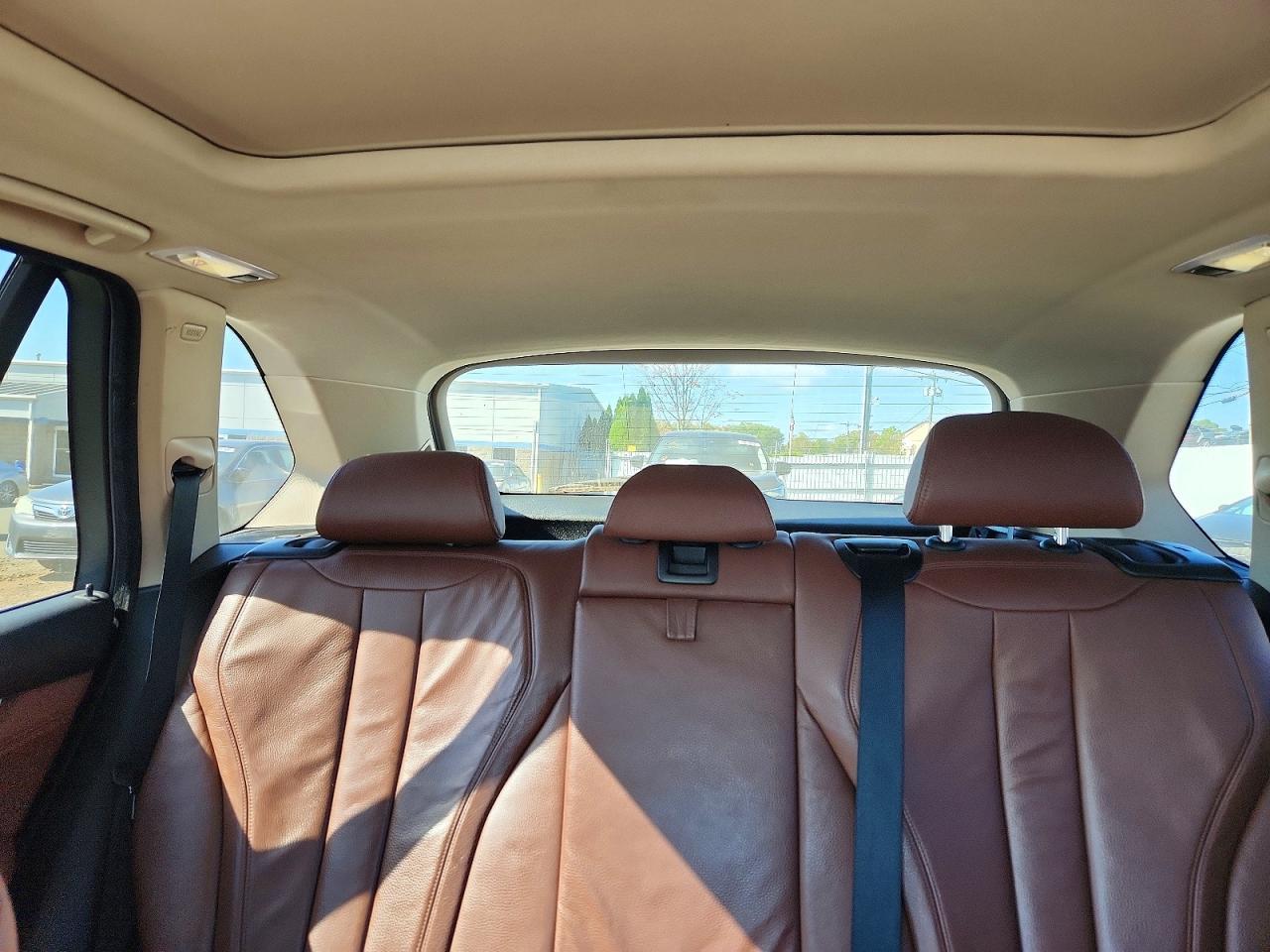 2014 BMW X5 xDrive35I - zdjęcie 10