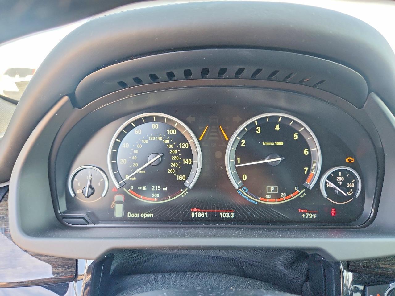 2016 BMW X5 xDrive50I - zdjęcie 9