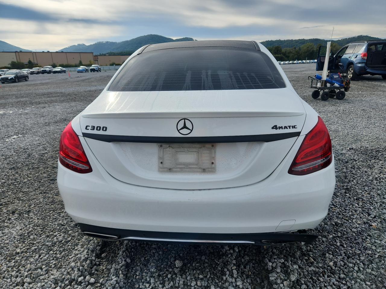 2017 Mercedes-Benz C 300 4Matic - zdjęcie 6