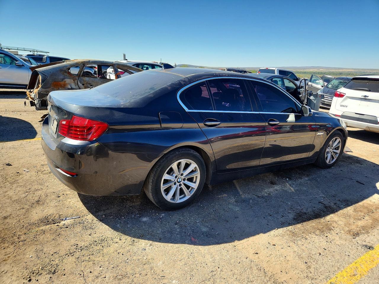 2015 BMW Seria 5 528i - zdjęcie 3