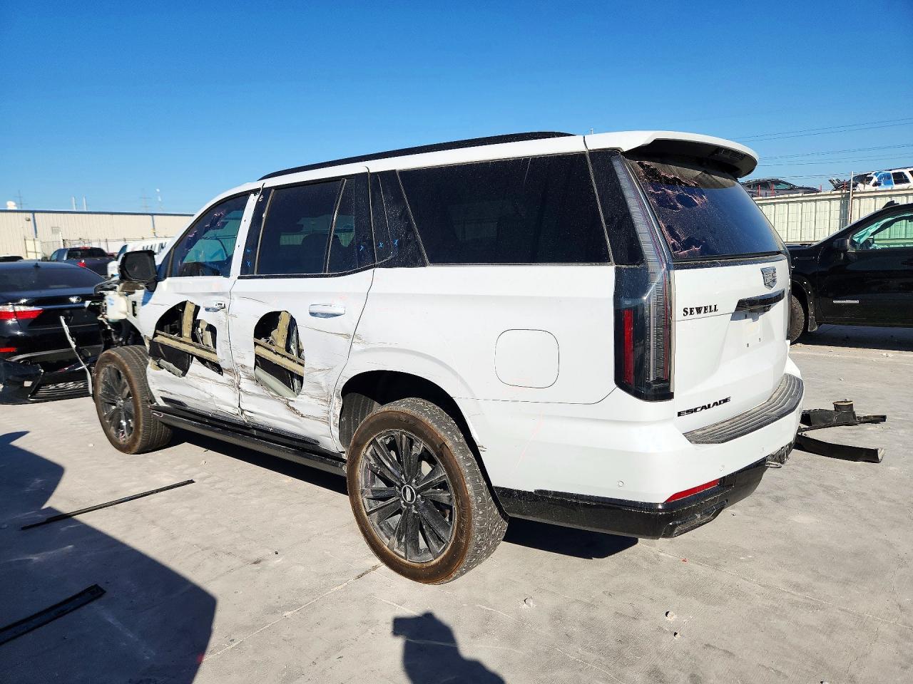 2026 Cadillac Escalade Sport - zdjęcie 2