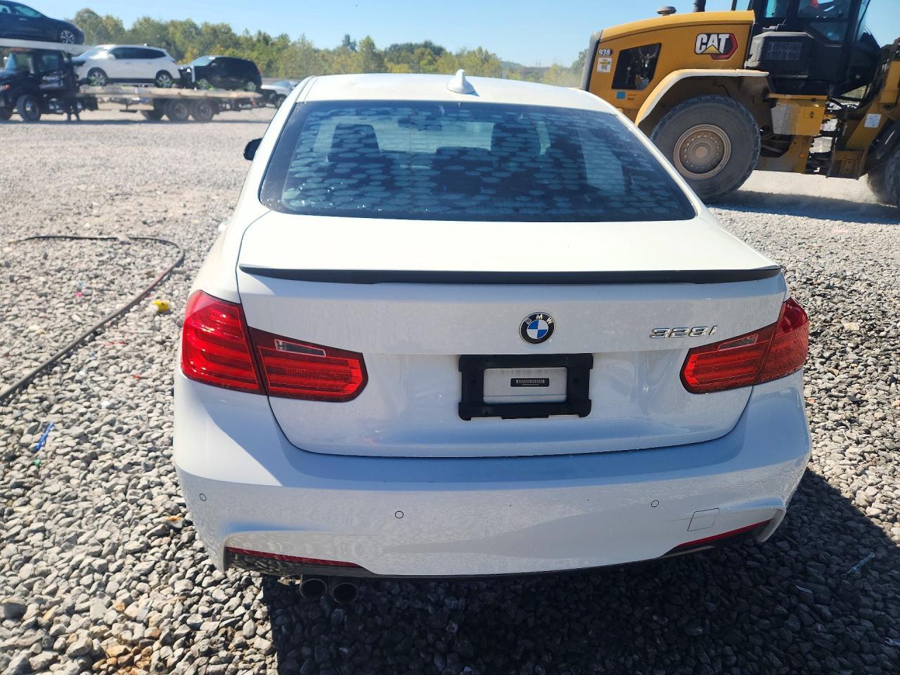 2014 BMW 328 I - zdjęcie 6