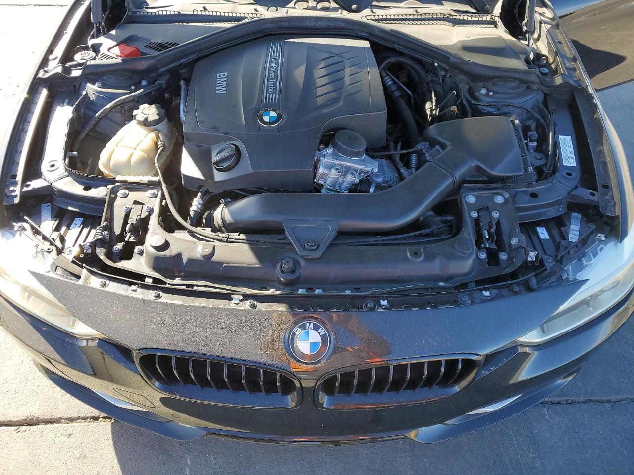 2013 BMW 335 I - zdjęcie 11
