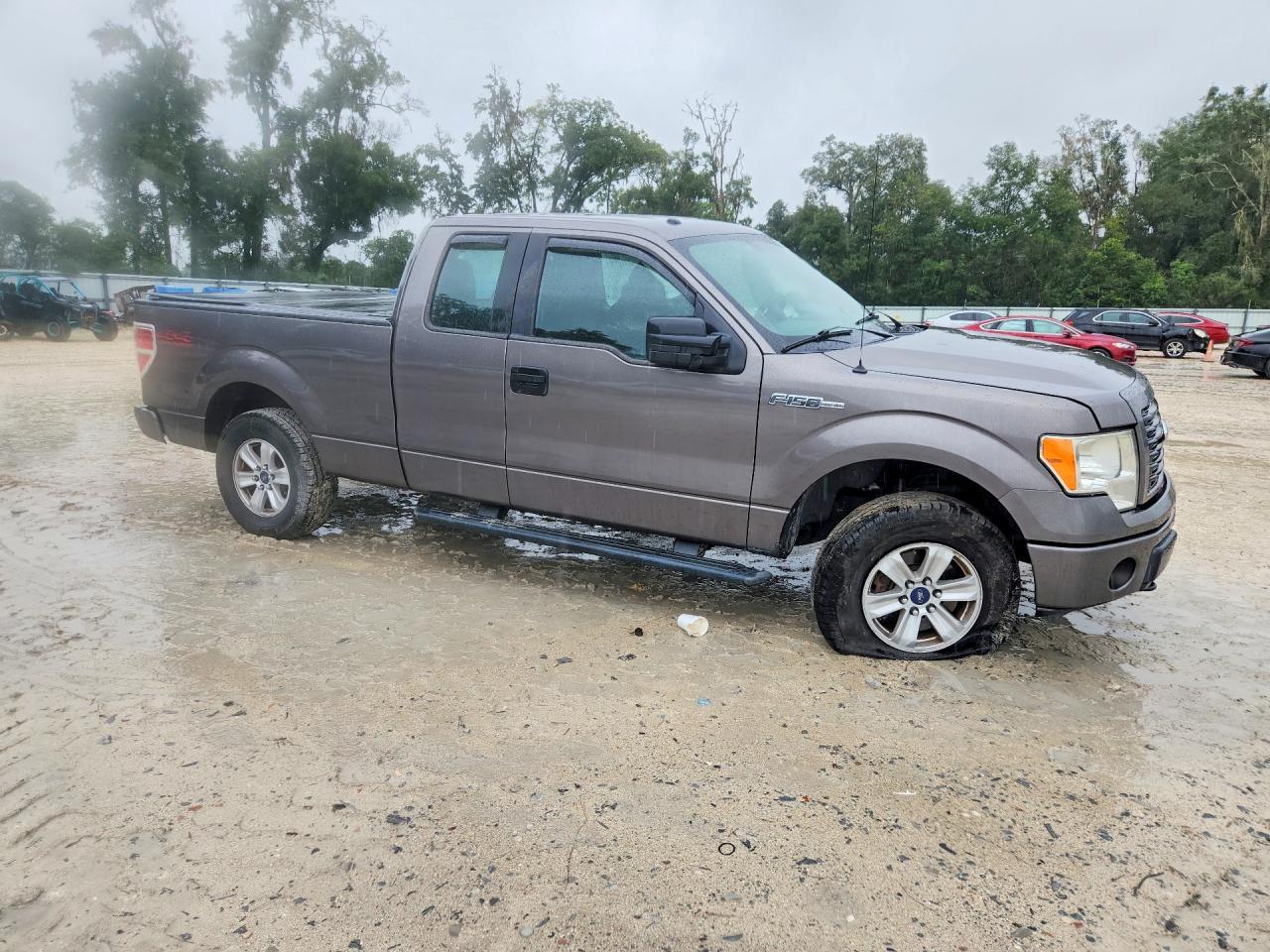 2014 Ford F150 Super Cab - zdjęcie 4