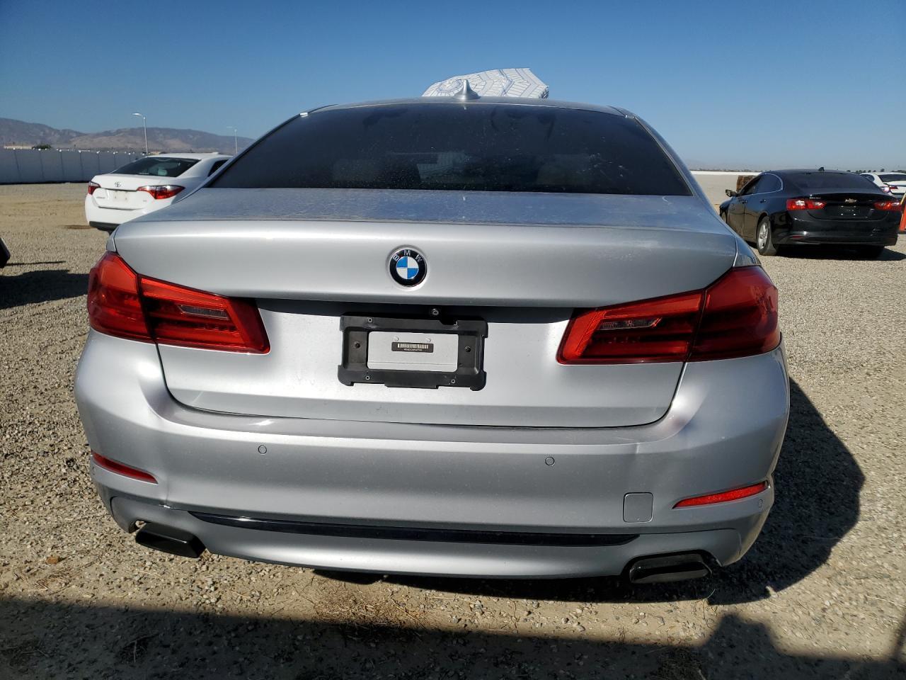 2017 BMW 540 I - zdjęcie 6
