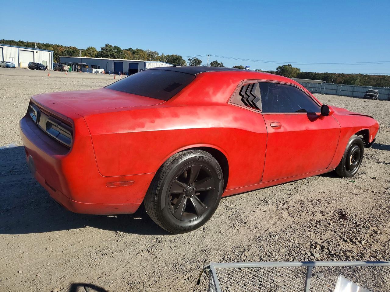 2021 Dodge Challenger Sxt - zdjęcie 3