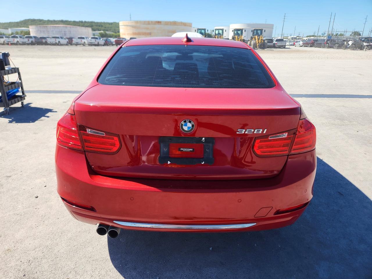 2014 BMW 328 I - zdjęcie 6