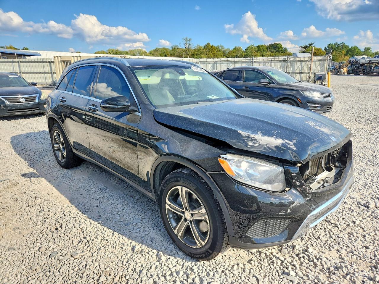 2017 Mercedes-Benz Glc 300 - zdjęcie 4