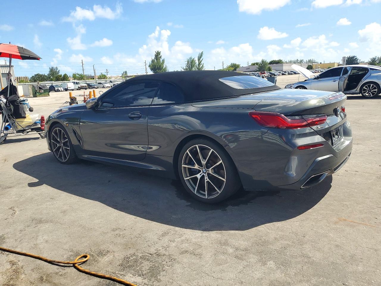 2019 BMW Seria 8 Cabrio 850i - zdjęcie 2