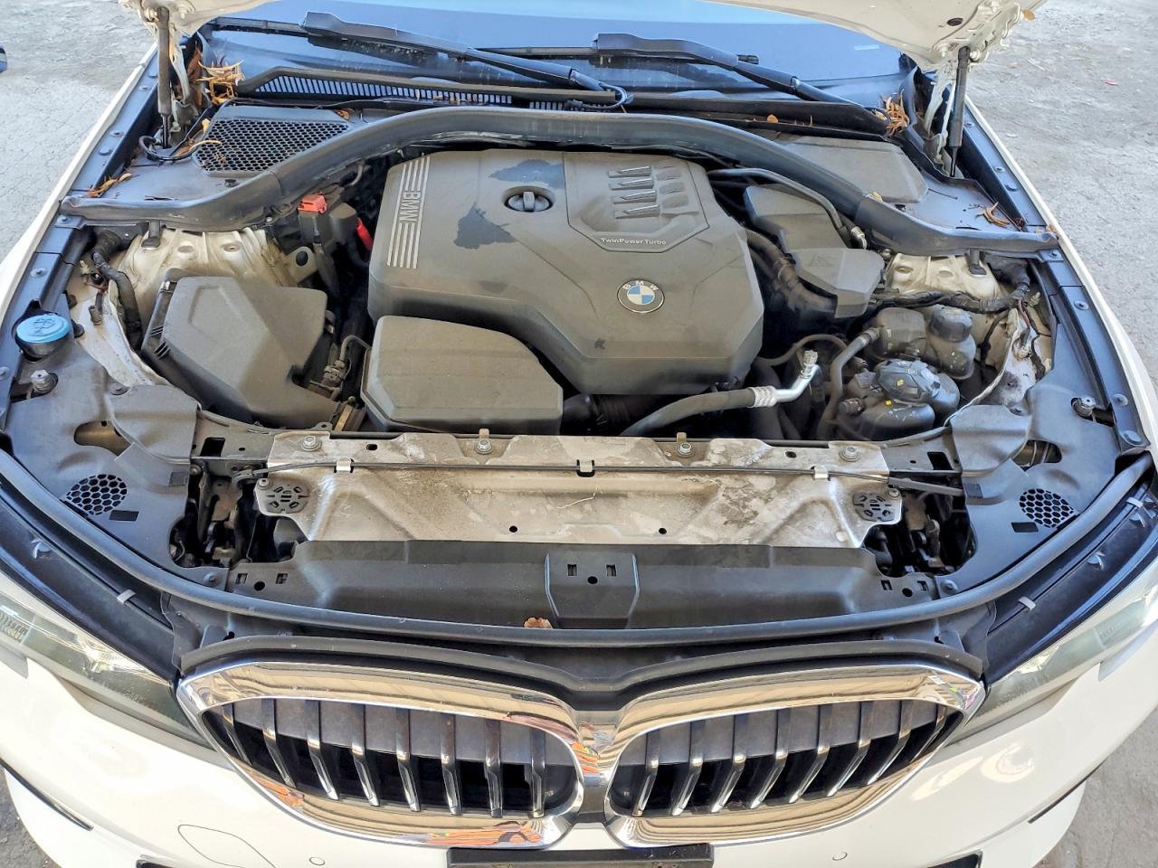 2019 BMW 330I - zdjęcie 11