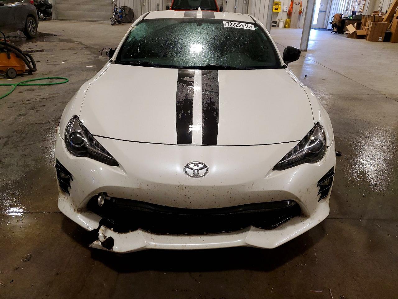 2017 Toyota 86 860 Special Edition - zdjęcie 5