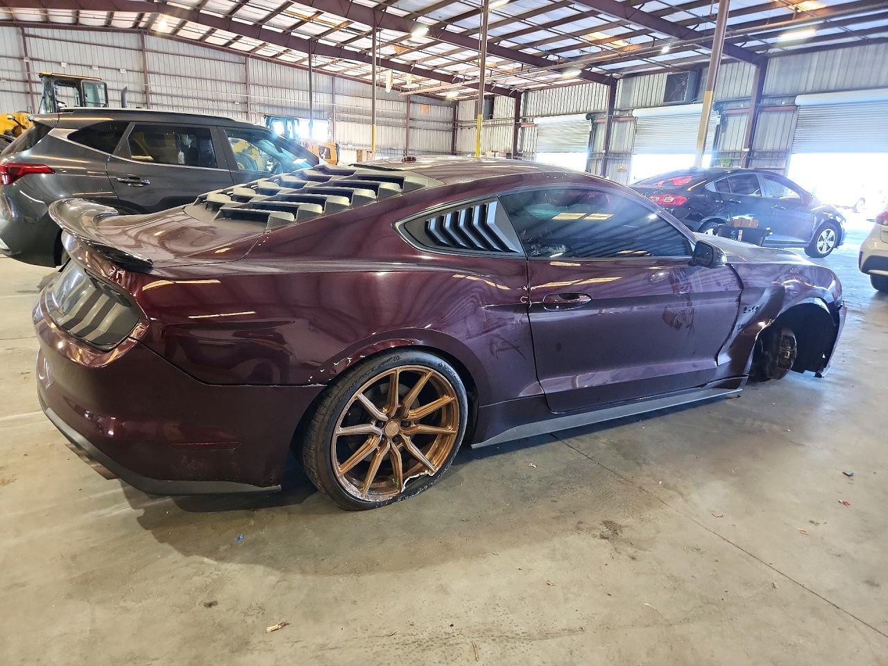 2018 Ford Mustang Gt - zdjęcie 3