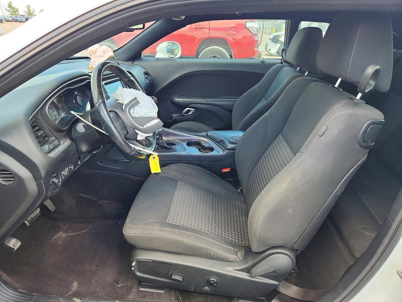2016 Dodge Challenger R/T - zdjęcie 7