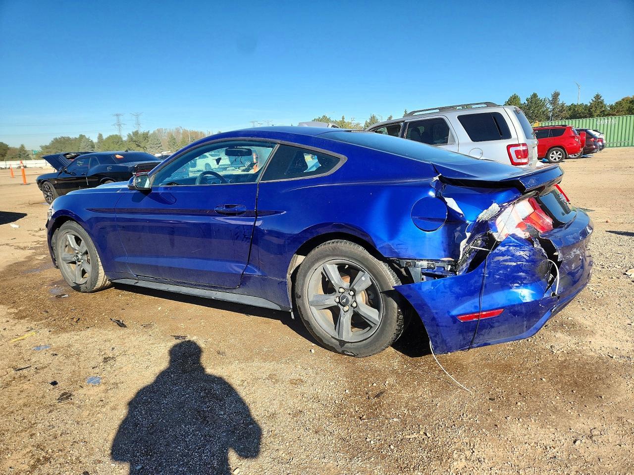 2015 Ford Mustang - zdjęcie 2