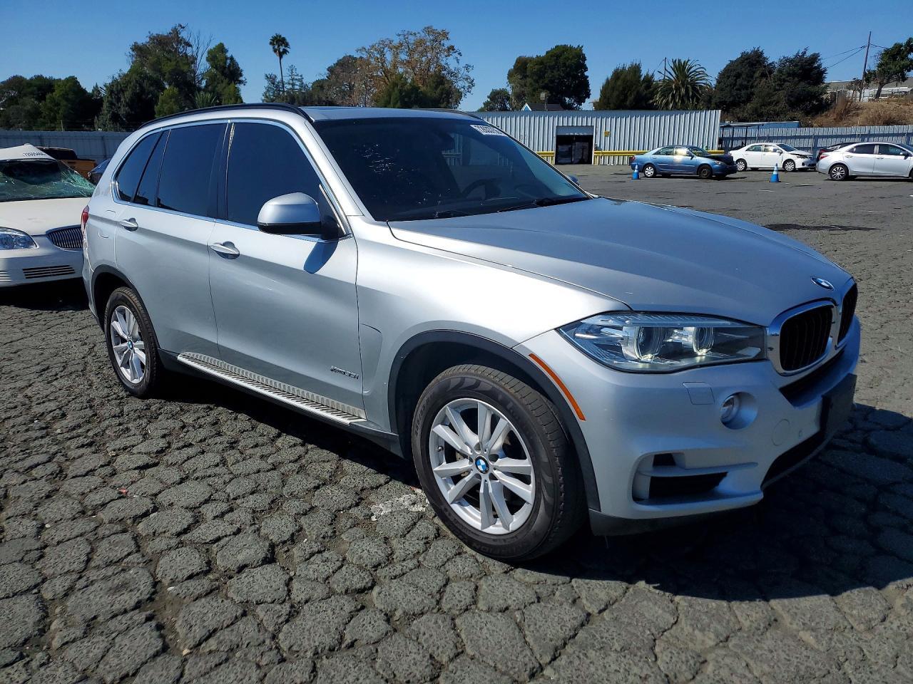 2014 BMW X5 xDrive35I - zdjęcie 4