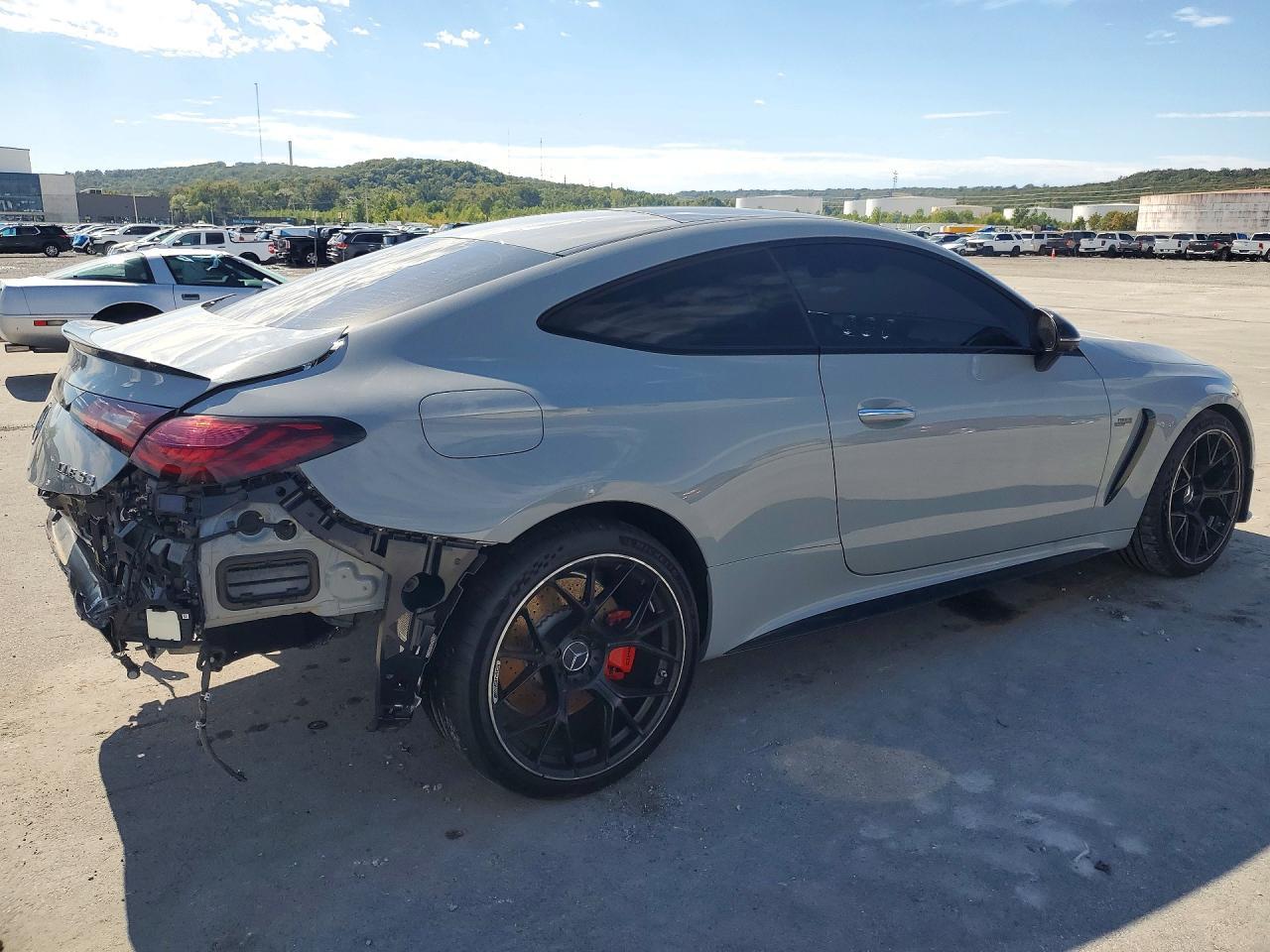 2026 Mercedes-Benz Cle Amg 53 4Matic - zdjęcie 3
