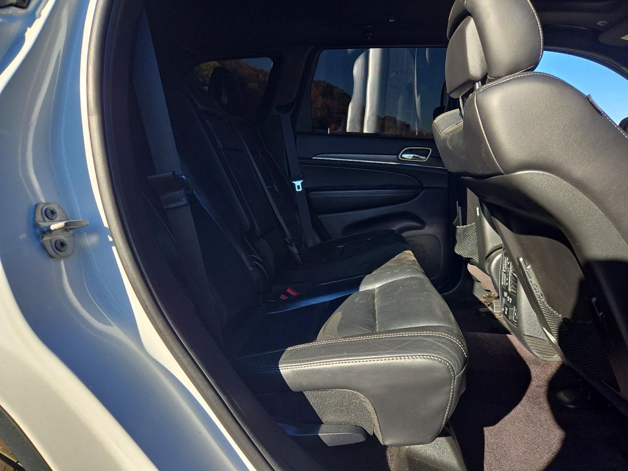 2017 Jeep Grand Cherokee Limited - zdjęcie 11