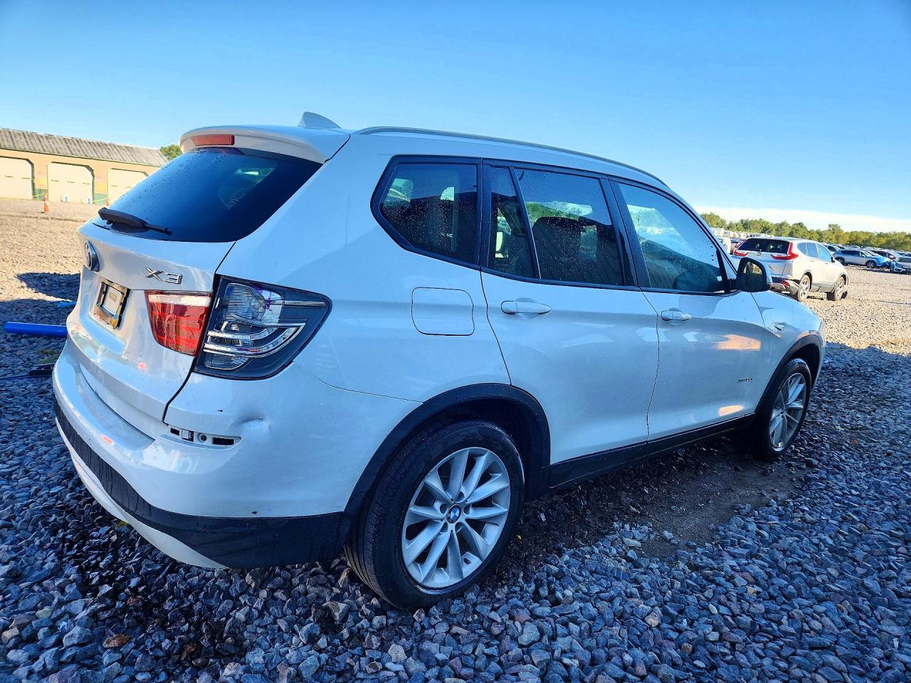 2017 BMW X3 xDrive28I - zdjęcie 3