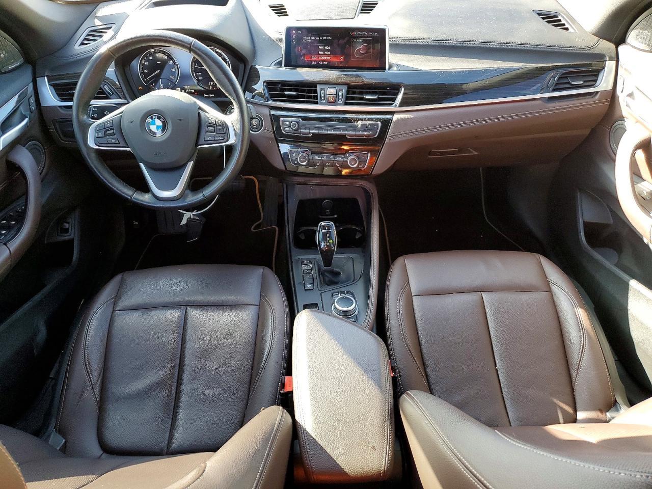 2021 BMW X1 xDrive28I - zdjęcie 8