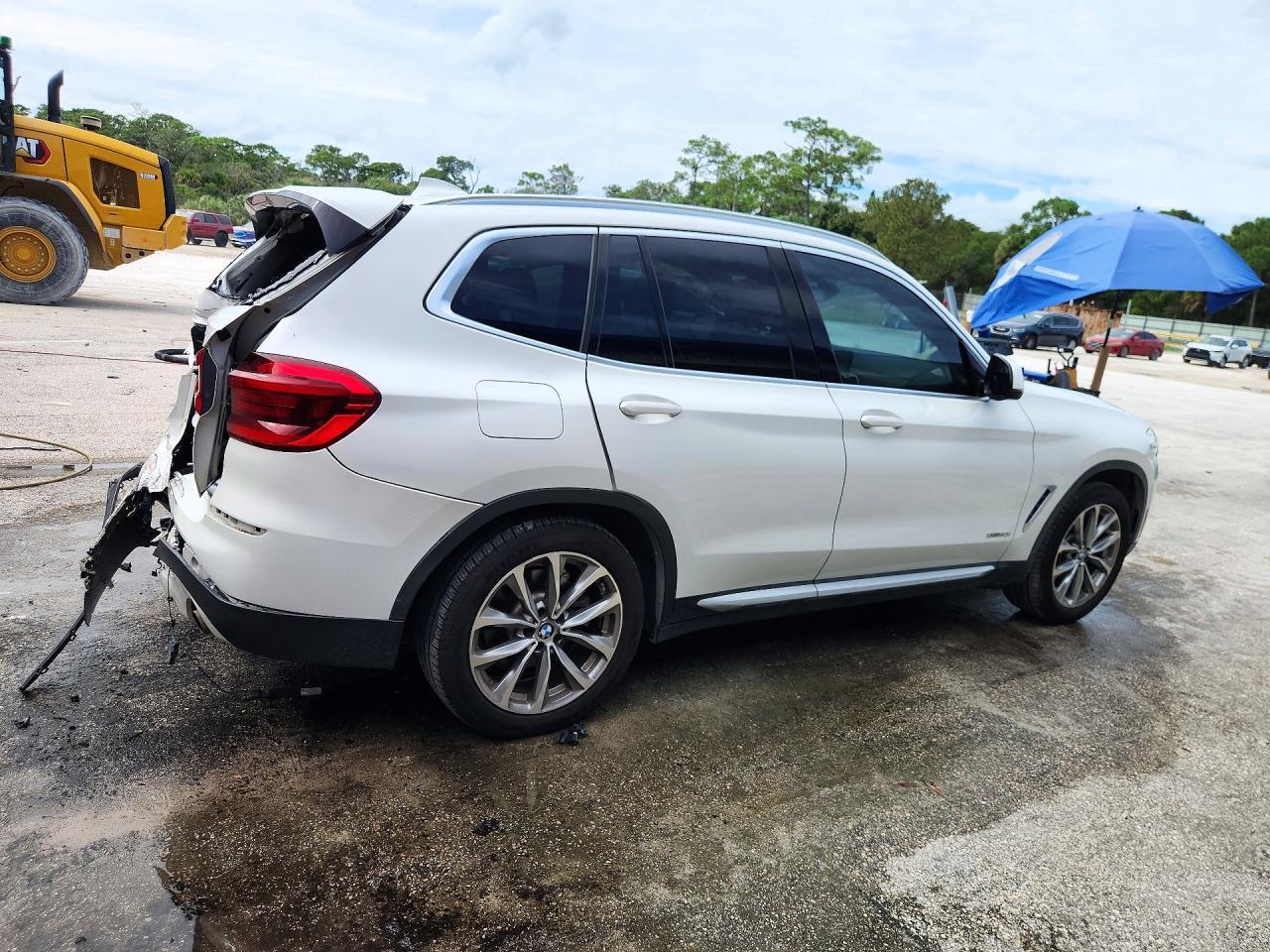 2018 BMW X3 xDrive30I - zdjęcie 3