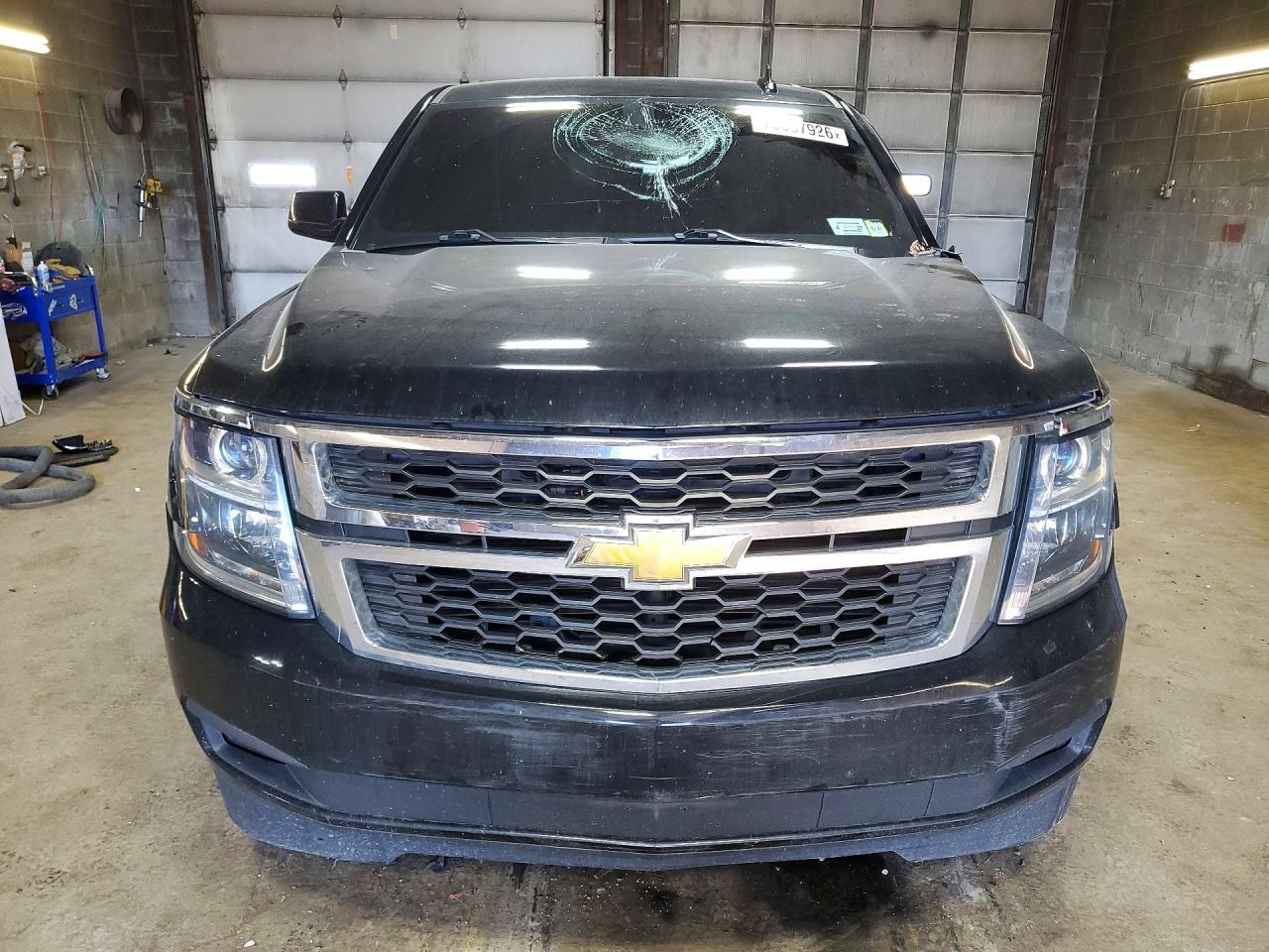 2017 Chevrolet Tahoe K1500 Ls - zdjęcie 5