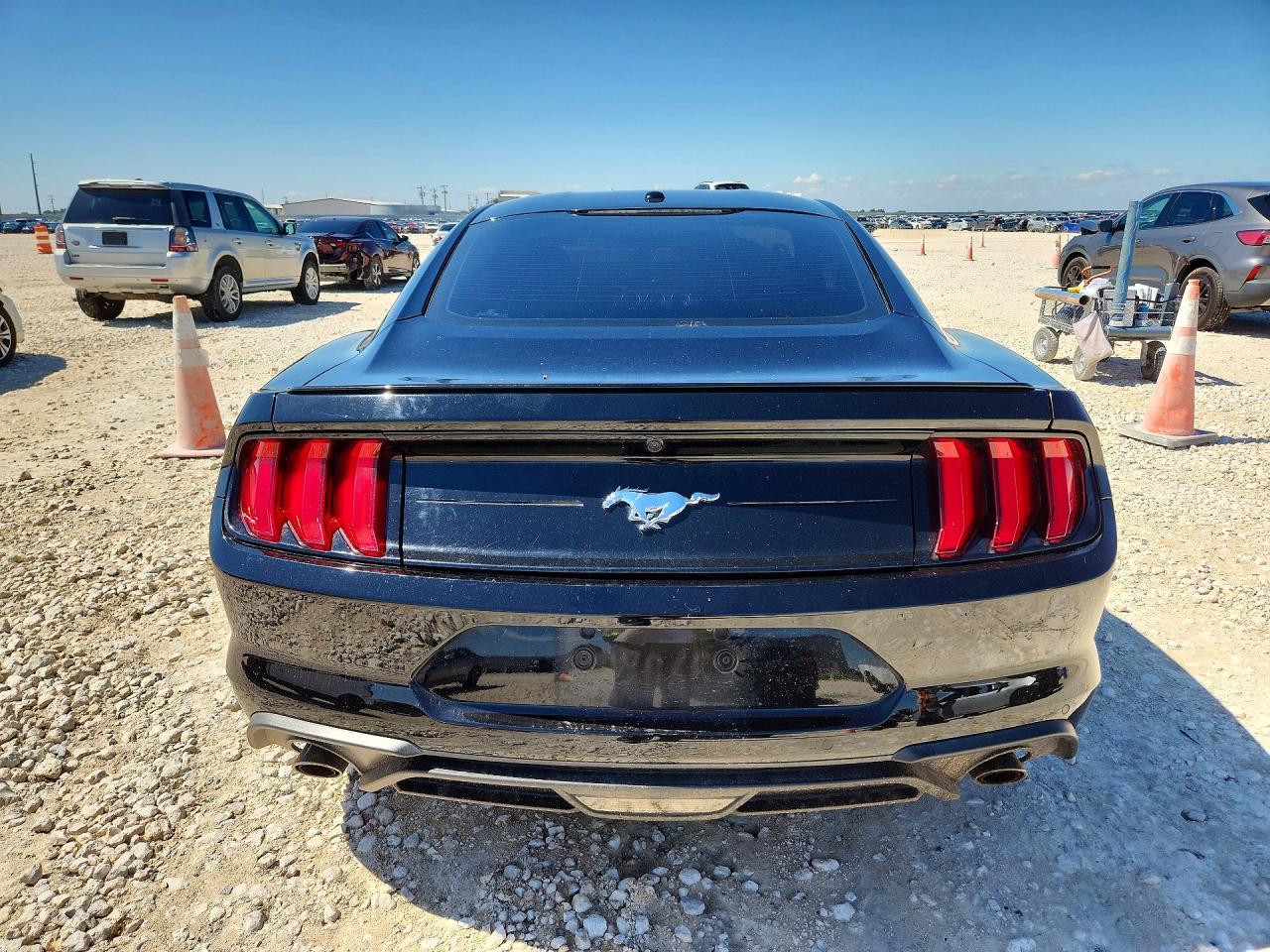 2019 Ford Mustang - zdjęcie 6