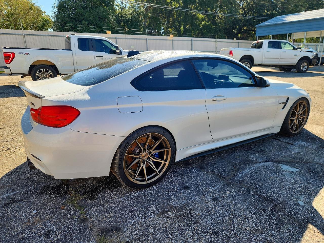 2017 BMW M4 - zdjęcie 3