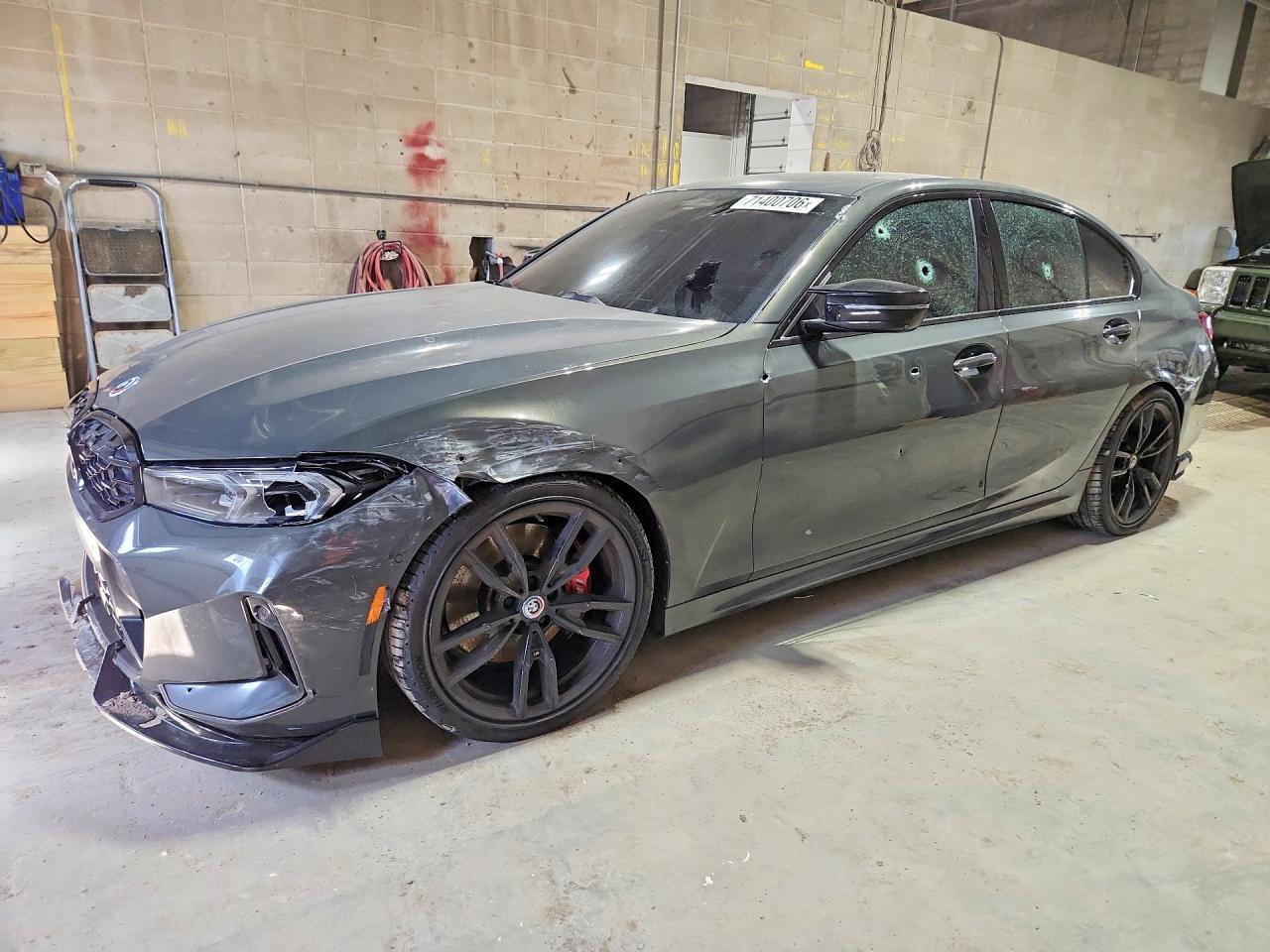 2023 BMW Seria 3 340i - zdjęcie główne