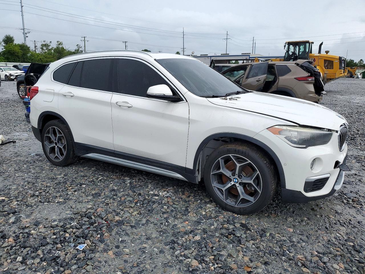 2018 BMW X1 xDrive28I - zdjęcie 4