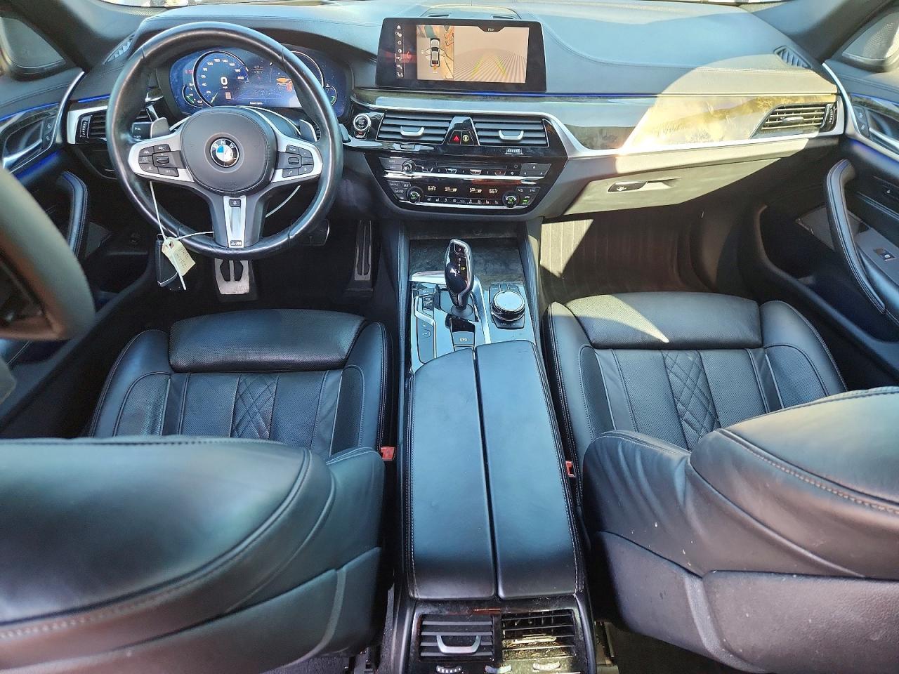 2018 BMW Seria 5 M550i - zdjęcie 8