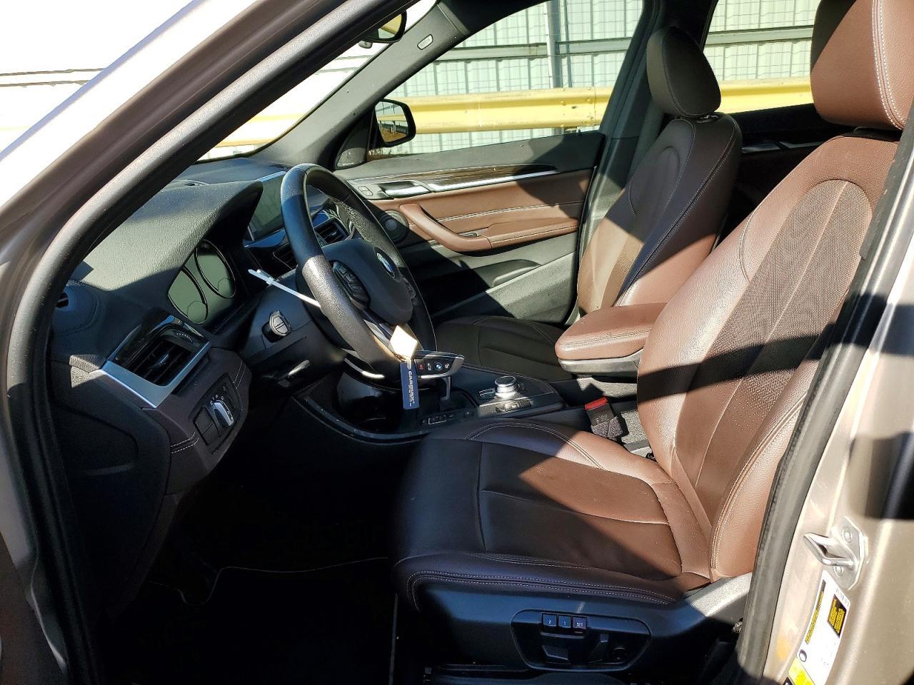 2021 BMW X1 xDrive28I - zdjęcie 7