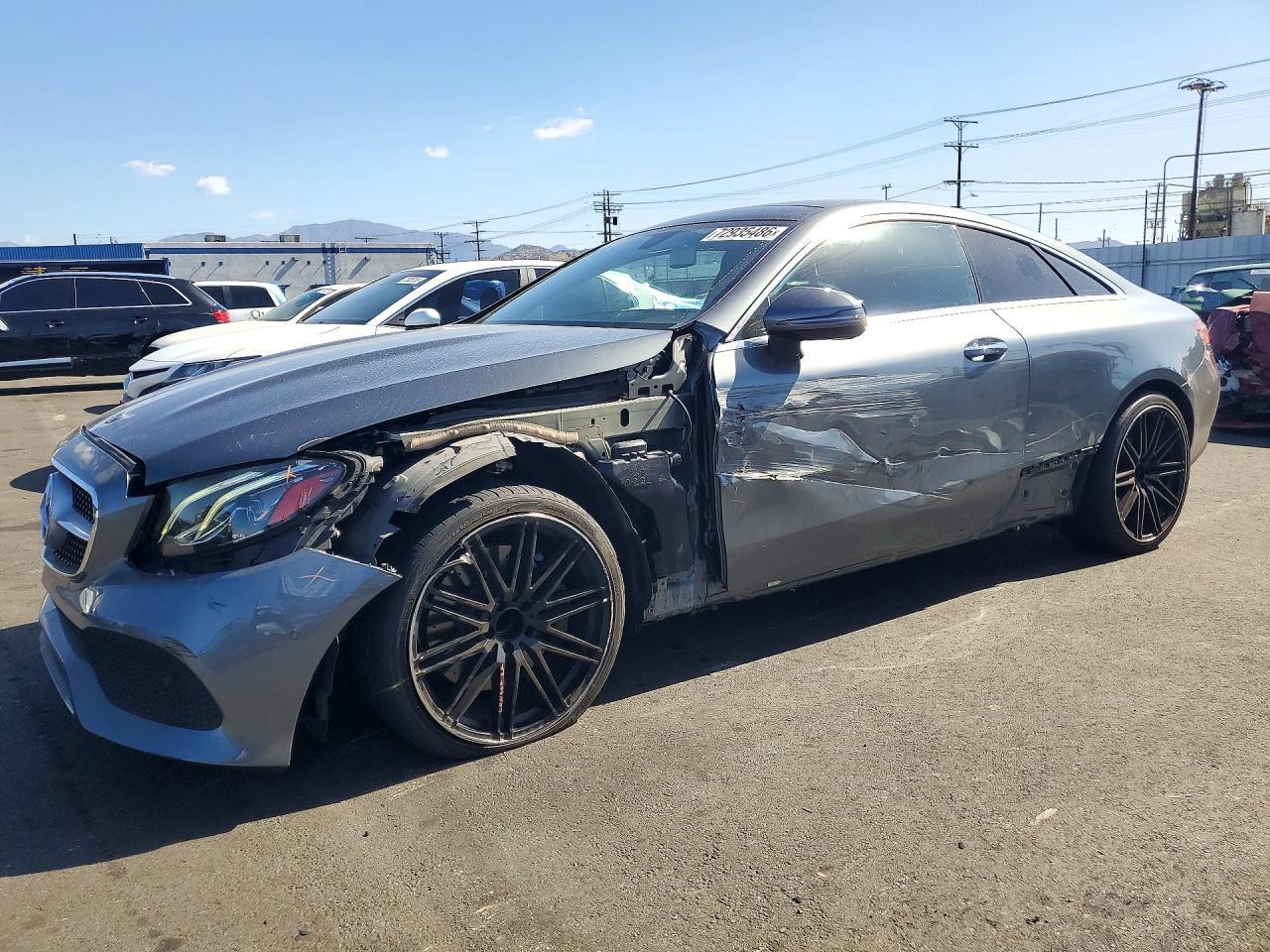 2018 Mercedes-Benz E 400 - zdjęcie główne