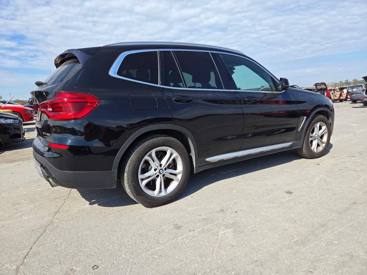 2020 BMW X3 Sdrive30I - zdjęcie 3