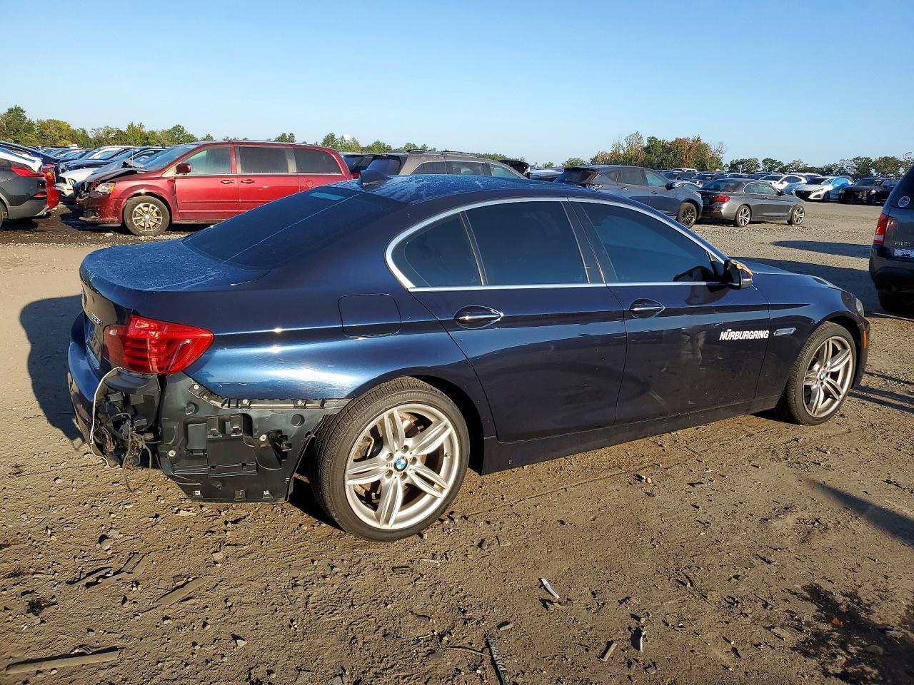 2015 BMW Seria 5 528i - zdjęcie 3